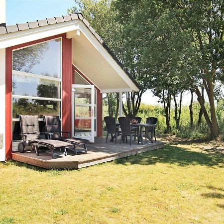 Three-Bedroom Holiday home in Großenbrode 8 Buitenkant foto