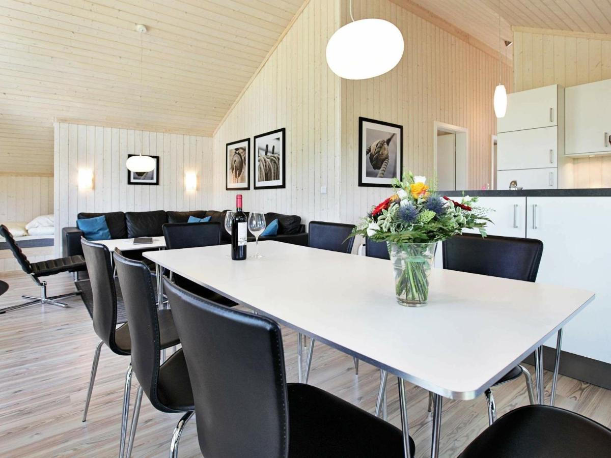 Three-Bedroom Holiday home in Großenbrode 8 Kamer foto