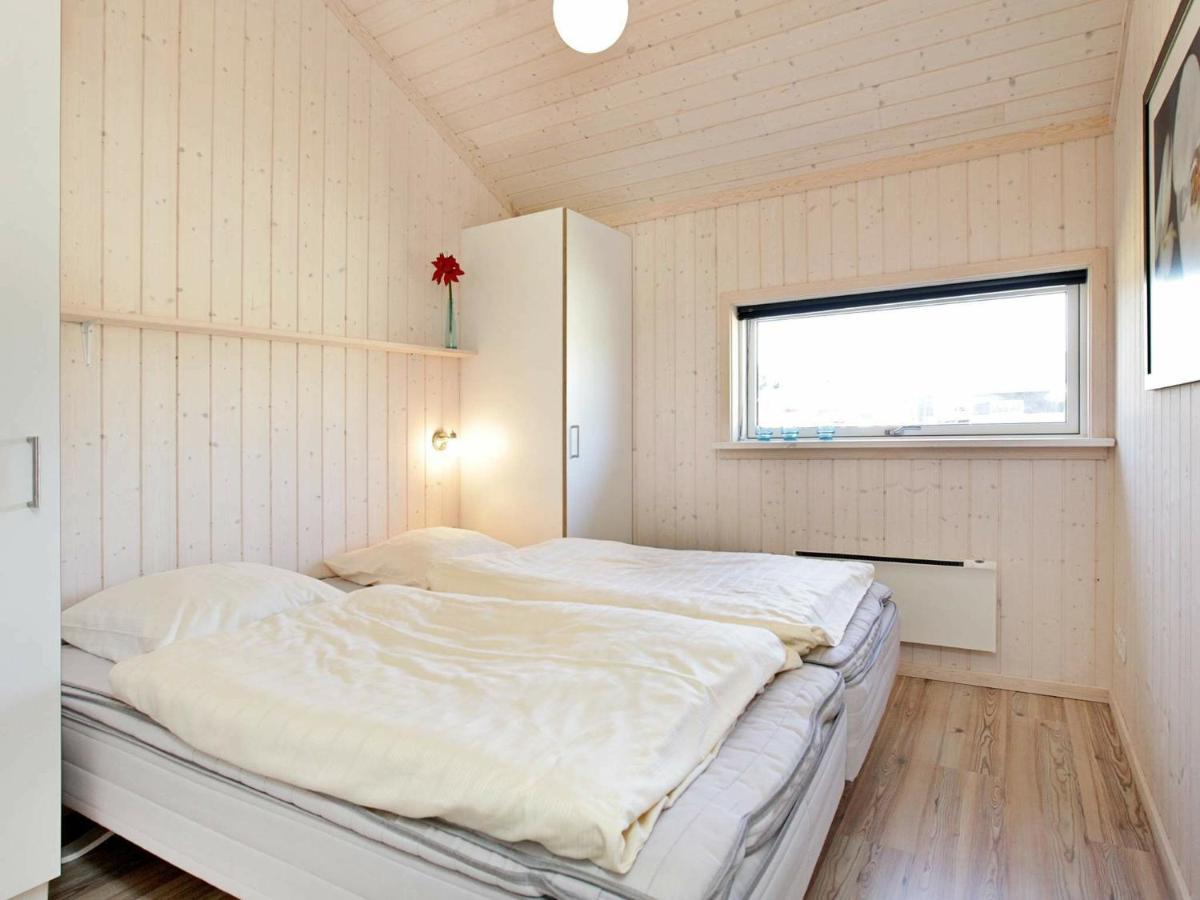 Three-Bedroom Holiday home in Großenbrode 8 Kamer foto