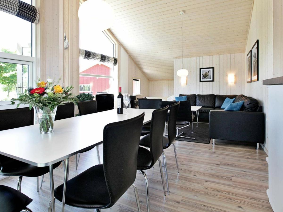 Three-Bedroom Holiday home in Großenbrode 8 Kamer foto